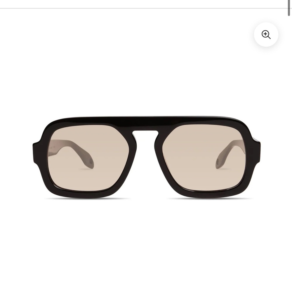Elisa Johnson - Jane Gloss Black Sunglasses